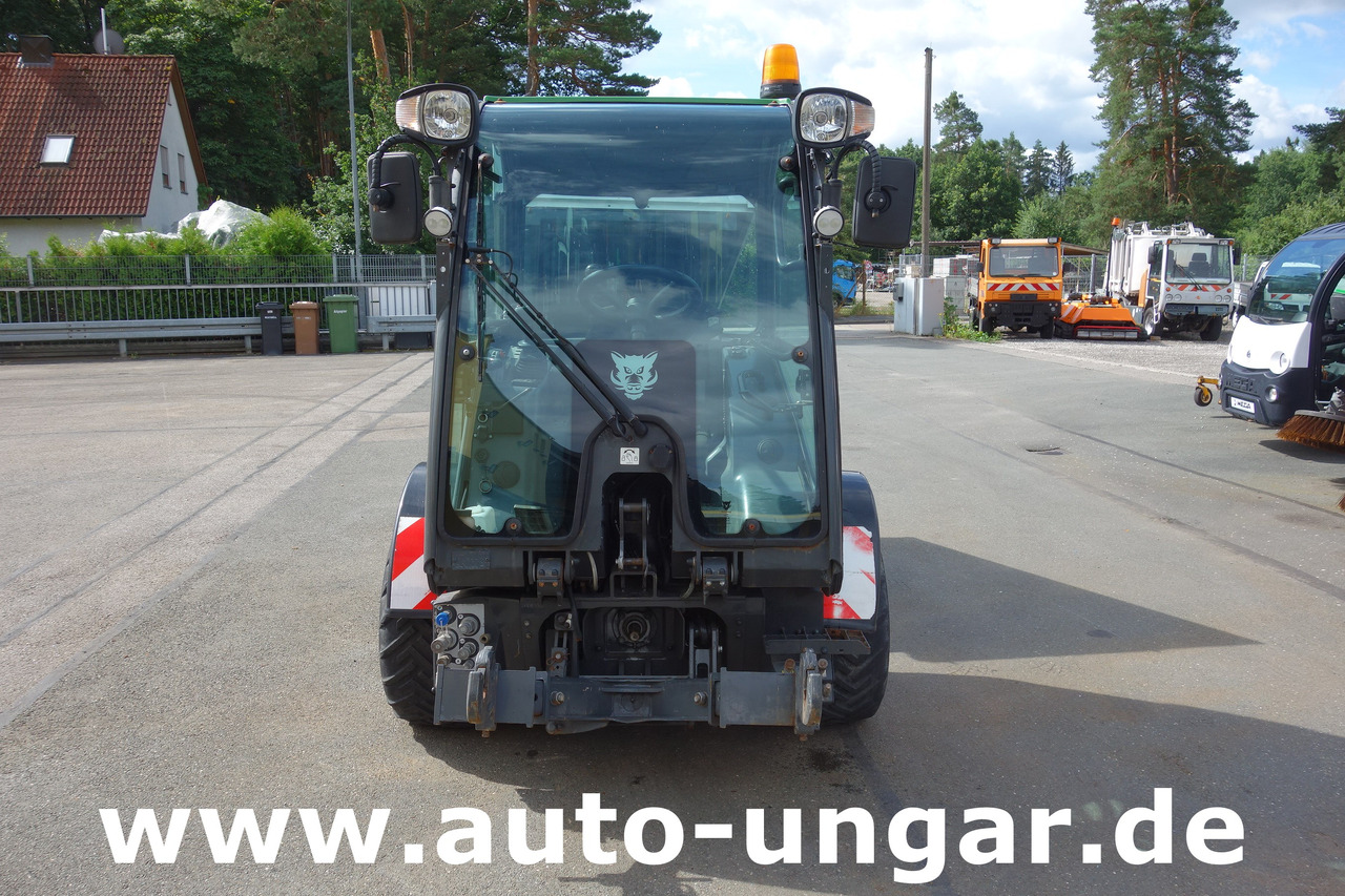 Multihog CX75 Knicklenker 4x4 Zapfwelle Kipper Kommunalhydraulik Frontheber - Трактор за комунални дейности: снимка 2 Multihog CX75 Knicklenker 4x4 Zapfwelle Kipper Kommunalhydraulik Frontheber - Трактор за комунални дейности: снимка 2