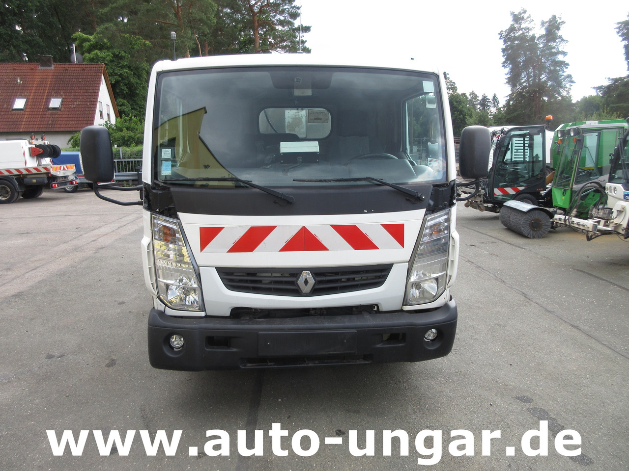 RENAULT Maxity 3.500kg Faun Provence Benne Müllwagen 5m³ Alumulde mit Presse - Боклукчийска кола: снимка 2 RENAULT Maxity 3.500kg Faun Provence Benne Müllwagen 5m³ Alumulde mit Presse - Боклукчийска кола: снимка 2