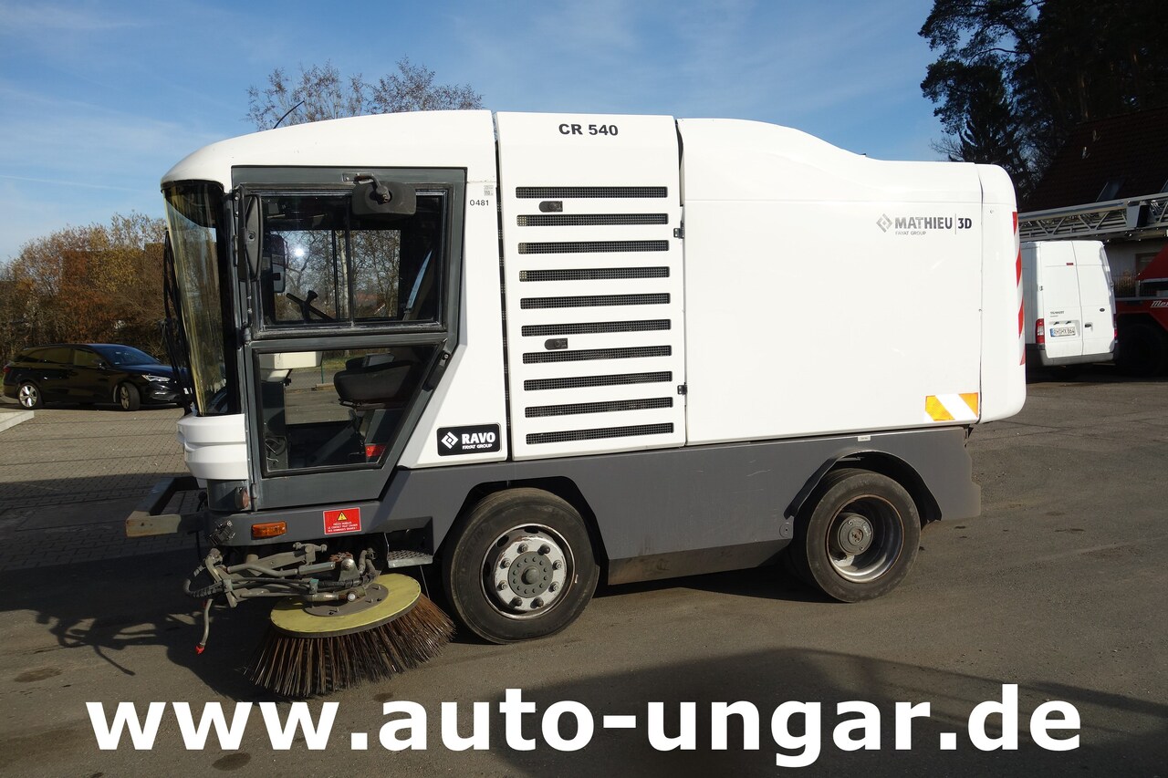 Ravo CR 540 Bj. 2013 Kehrmschine Straßenkehrer Streetsweeper Kommunalfahrzeug - Мотометачна машина: снимка 4 Ravo CR 540 Bj. 2013 Kehrmschine Straßenkehrer Streetsweeper Kommunalfahrzeug - Мотометачна машина: снимка 4