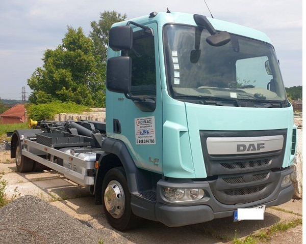DAF 12t LF180 FA - Мултилифт с кука камион: снимка 2 DAF 12t LF180 FA - Мултилифт с кука камион: снимка 2