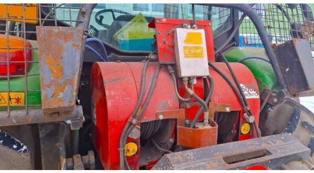John Deere 6220 SE +Quicke +Igland twin - Горска техника: снимка 4 John Deere 6220 SE +Quicke +Igland twin - Горска техника: снимка 4