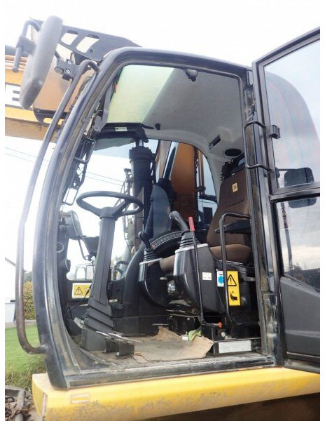 JCB JS 160 W - Колесен багер: снимка 5 JCB JS 160 W - Колесен багер: снимка 5