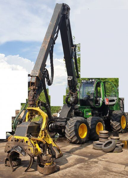 John Deere 1270E 6W - Харвестер: снимка 2 John Deere 1270E 6W - Харвестер: снимка 2