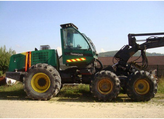 John Deere 1470D 6W - Харвестер: снимка 3 John Deere 1470D 6W - Харвестер: снимка 3