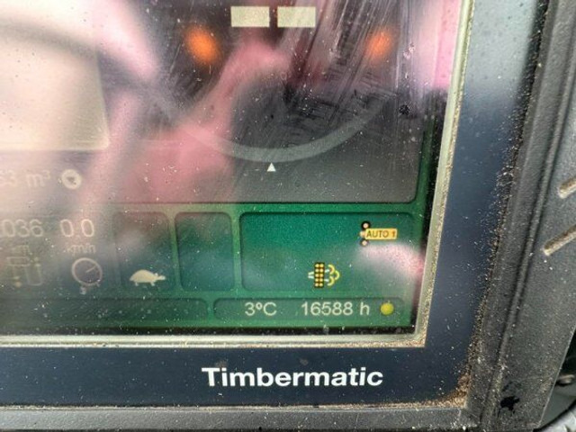 Комбайн John Deere 1470E: снимка 10 Комбайн John Deere 1470E: снимка 10