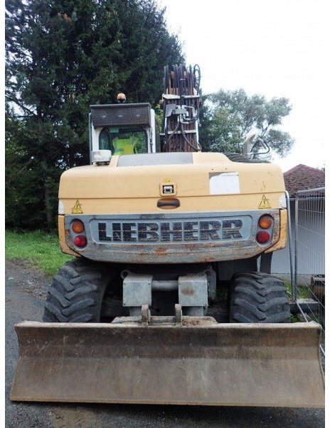 Колесен багер Liebherr A 314: снимка 7