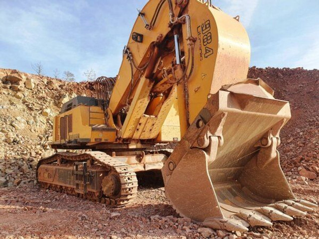 Liebherr R 984C HD (125t) - Верижен багер: снимка 2 Liebherr R 984C HD (125t) - Верижен багер: снимка 2