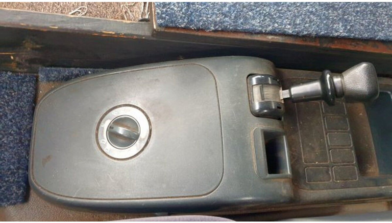 Лизинг на MAN 6x2 EUR4 TGA 26.430 BL crane REMOTE MAN 6x2 EUR4 TGA 26.430 BL crane REMOTE: снимка 9