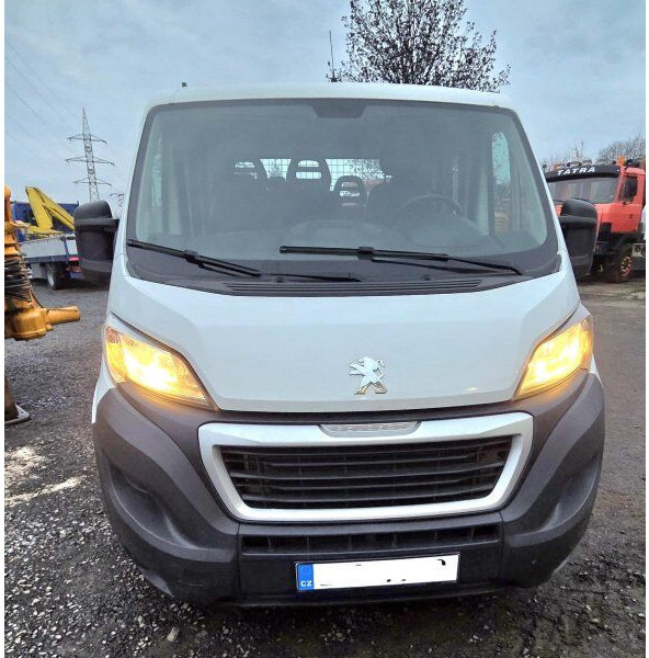 Peugeot Boxer 2.2 Hdi - Бус самосвал: снимка 4 Peugeot Boxer 2.2 Hdi - Бус самосвал: снимка 4