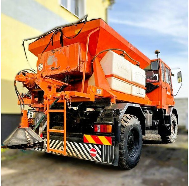 Praga UV 80 +Kobit - Строителна техника: снимка 2 Praga UV 80 +Kobit - Строителна техника: снимка 2