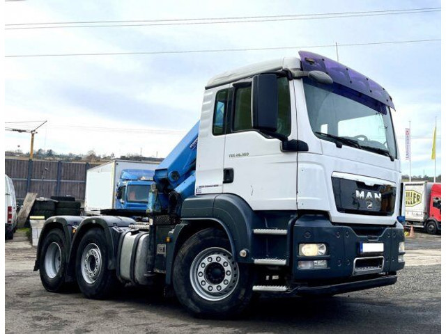 MAN 6x2 TGA 26.360 +17m HMF - Влекач: снимка 2 MAN 6x2 TGA 26.360 +17m HMF - Влекач: снимка 2