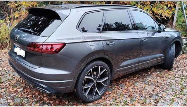 Volkswagen Touareg 3.0 TDi R-line 4-motion - Джип: снимка 2 Volkswagen Touareg 3.0 TDi R-line 4-motion - Джип: снимка 2