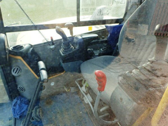 Volvo ECR 88 D - Мини багер: снимка 4 Volvo ECR 88 D - Мини багер: снимка 4