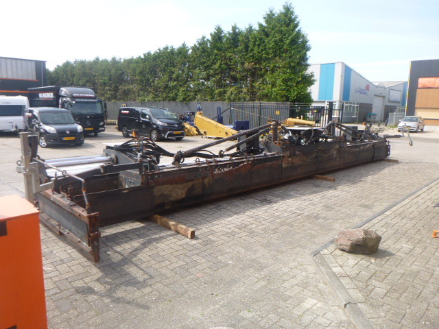 Лизинг на DYNAPAC SB1250PL DYNAPAC SB1250PL: снимка 7
