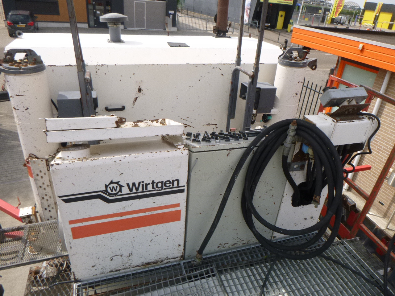 Бетонополагаща машина WIRTGEN SP250: снимка 32
