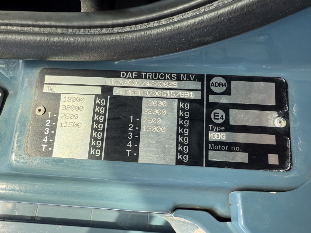 Daf CF320 Palfinger PK12001L Baustoffkran - Камион с кран, Бордови камион: снимка 4 Daf CF320 Palfinger PK12001L Baustoffkran - Камион с кран, Бордови камион: снимка 4