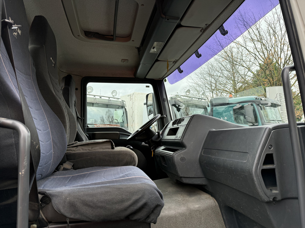 MAN TGM 12.240 Palfinger 11001 bis 19 Meter - Бордови камион, Камион с кран: снимка 5 MAN TGM 12.240 Palfinger 11001 bis 19 Meter - Бордови камион, Камион с кран: снимка 5