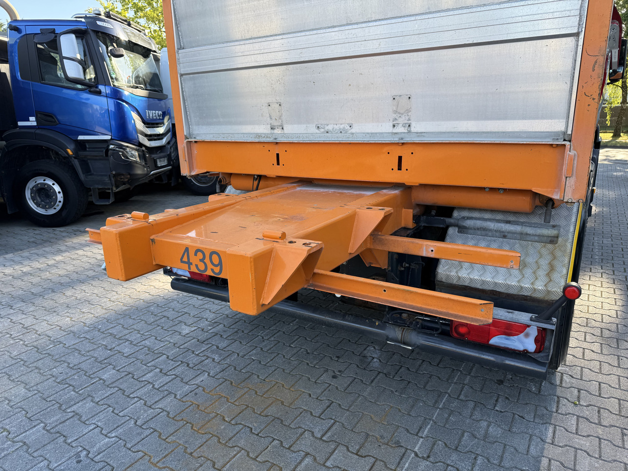 Самосвал камион, Камион с кран MAN TGS 28.400 6X4H-4 BL: снимка 12 Самосвал камион, Камион с кран MAN TGS 28.400 6X4H-4 BL: снимка 12