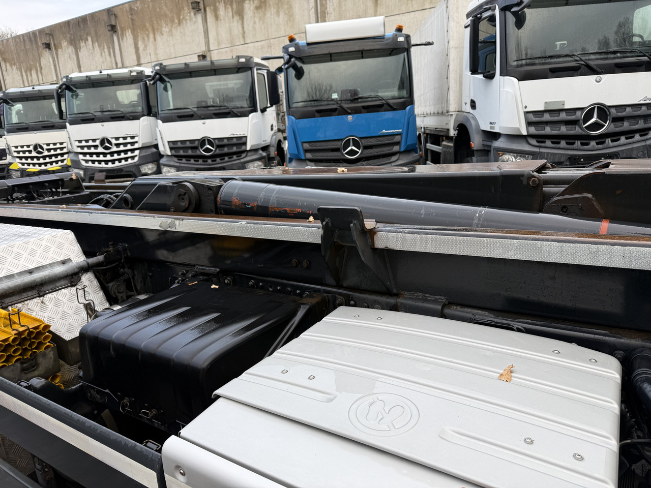 MAN TGS 35.440 8X4 BB VDL Haken - Мултилифт с кука камион: снимка 4 MAN TGS 35.440 8X4 BB VDL Haken - Мултилифт с кука камион: снимка 4