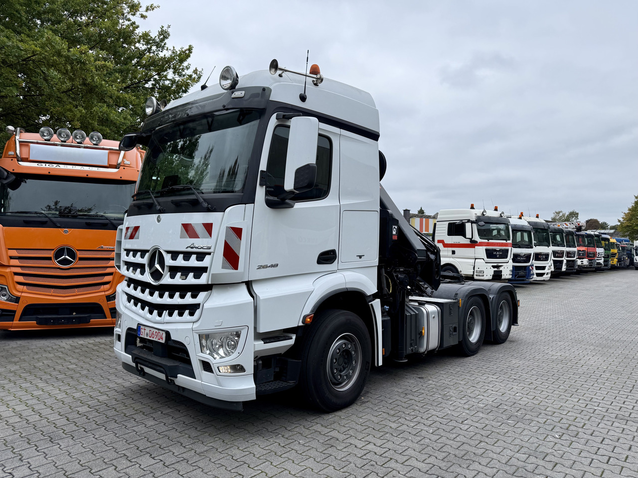 Mercedes-Benz Arocs 2648 LS 6X4 Kran Hiab X-HiPro 302 - Камион с кран, Влекач: снимка 1 Mercedes-Benz Arocs 2648 LS 6X4 Kran Hiab X-HiPro 302 - Камион с кран, Влекач: снимка 1