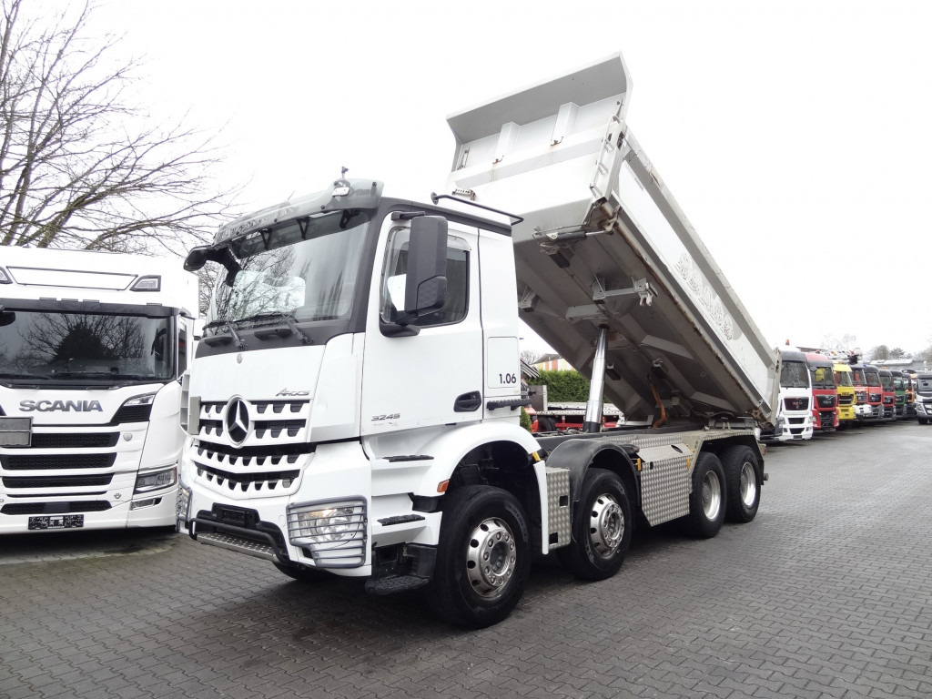 Mercedes-Benz Arocs 3245 K 8X4 - Самосвал камион: снимка 1 Mercedes-Benz Arocs 3245 K 8X4 - Самосвал камион: снимка 1