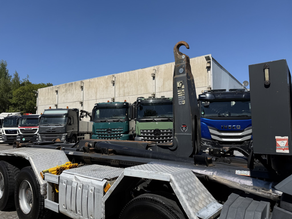 Mercedes-Benz Arocs 3245 K 8X4 Haken - Мултилифт с кука камион: снимка 2 Mercedes-Benz Arocs 3245 K 8X4 Haken - Мултилифт с кука камион: снимка 2