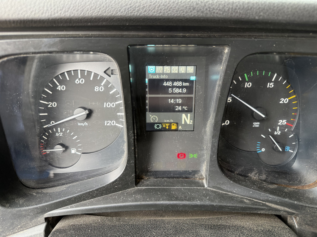Mercedes-Benz Arocs 3251 8X4 Haken mit Kran HMF 2620 K5 - Мултилифт с кука камион, Камион с кран: снимка 5 Mercedes-Benz Arocs 3251 8X4 Haken mit Kran HMF 2620 K5 - Мултилифт с кука камион, Камион с кран: снимка 5