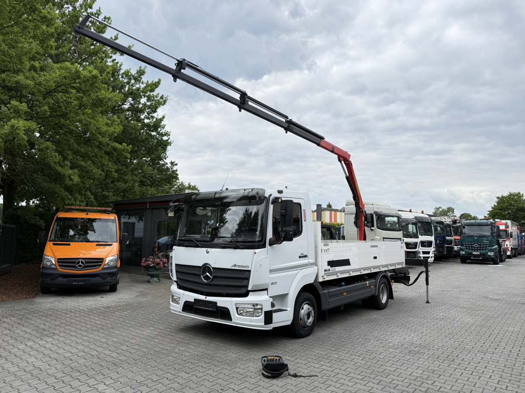 Mercedes-Benz Atego 821 Kran Palfinger PK4200 - Бордови камион, Камион с кран: снимка 1 Mercedes-Benz Atego 821 Kran Palfinger PK4200 - Бордови камион, Камион с кран: снимка 1