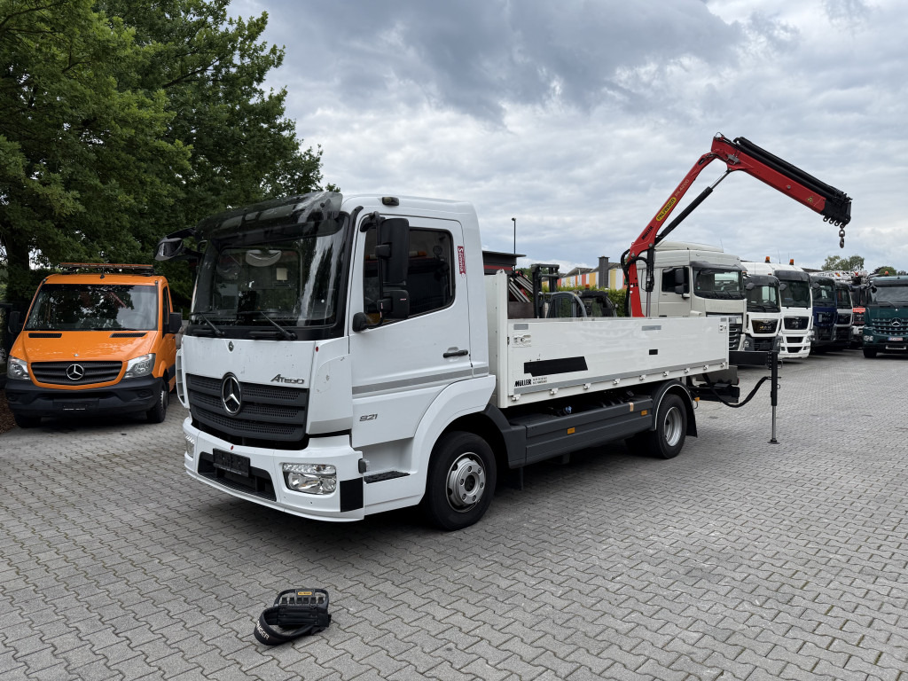 Mercedes-Benz Atego 821 Kran Palfinger PK4200 - Бордови камион, Камион с кран: снимка 1 Mercedes-Benz Atego 821 Kran Palfinger PK4200 - Бордови камион, Камион с кран: снимка 1