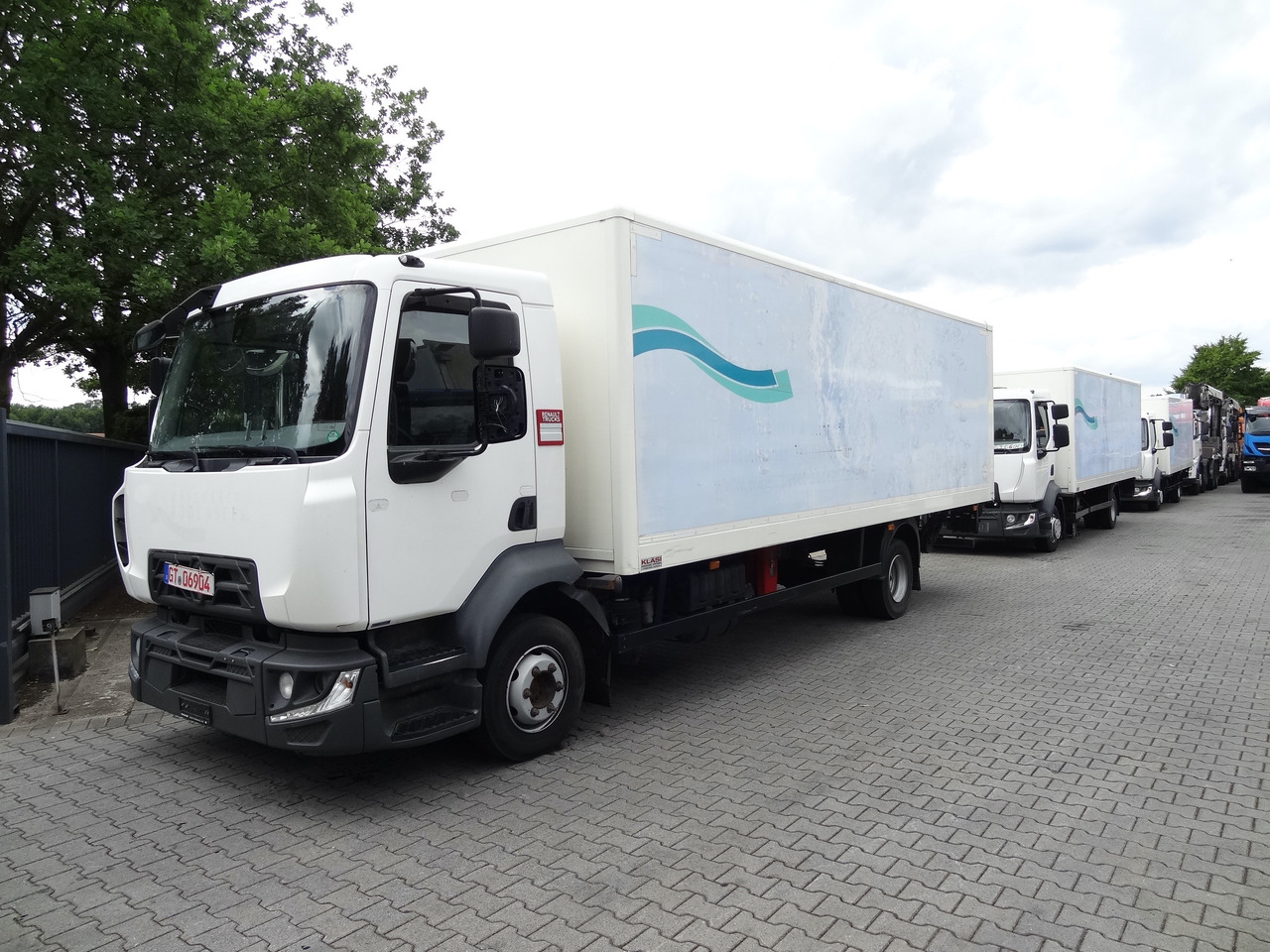 Renault D10.210 7m Koffer - Камион фургон: снимка 1 Renault D10.210 7m Koffer - Камион фургон: снимка 1