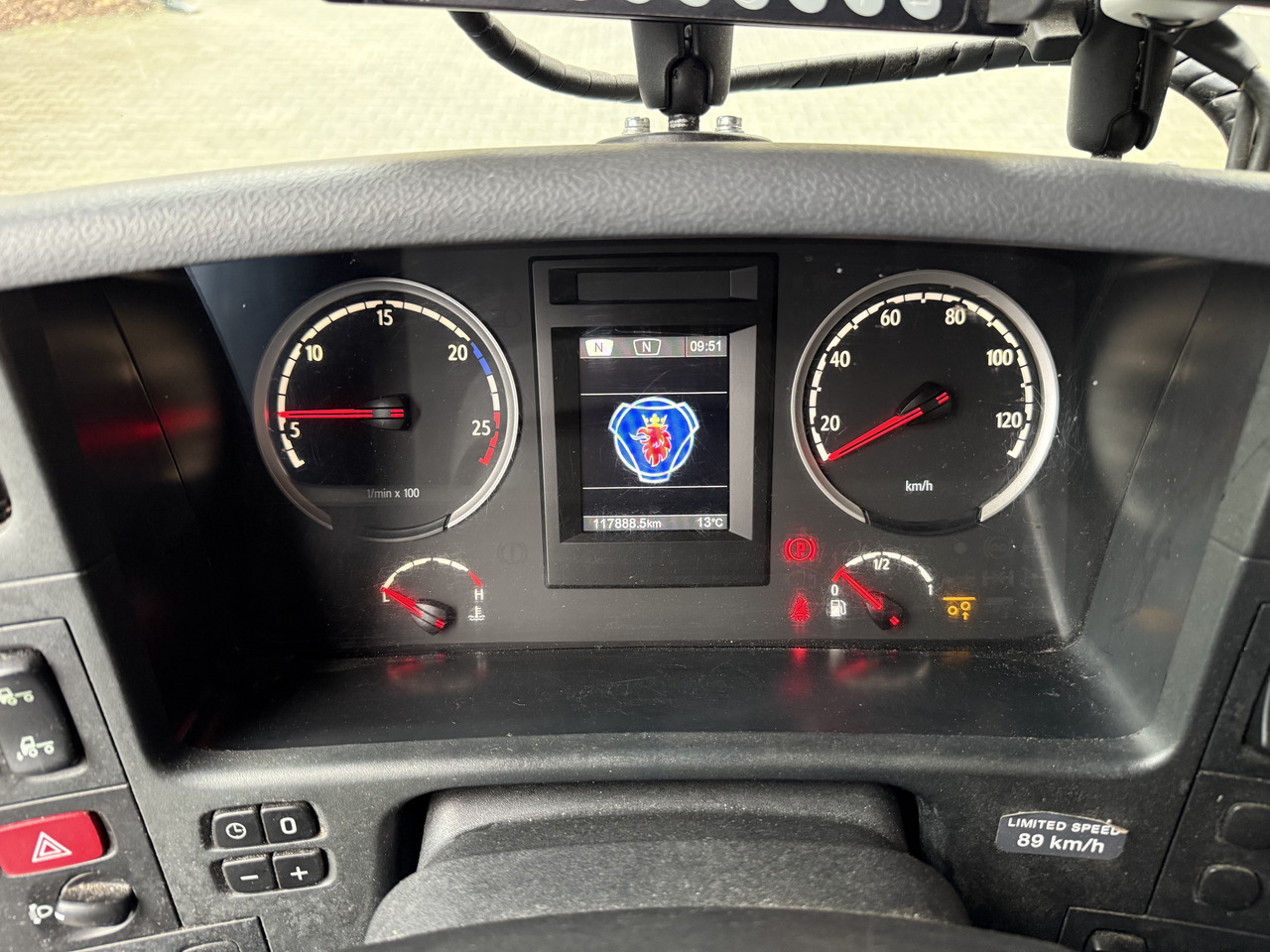 Scania P280 6X2*4 - Шаси кабина: снимка 4 Scania P280 6X2*4 - Шаси кабина: снимка 4