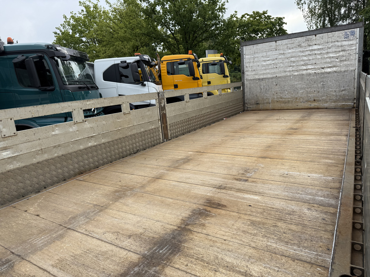 Scania P410 4X2 Palfinger PK 13001 - Бордови камион, Камион с кран: снимка 3 Scania P410 4X2 Palfinger PK 13001 - Бордови камион, Камион с кран: снимка 3