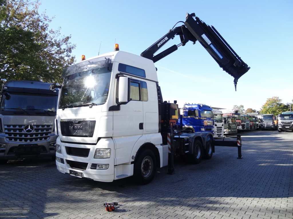 MAN TGX 33.480 6X4 Kran MKG 381 bis 20 Meter - Влекач: снимка 1 MAN TGX 33.480 6X4 Kran MKG 381 bis 20 Meter - Влекач: снимка 1