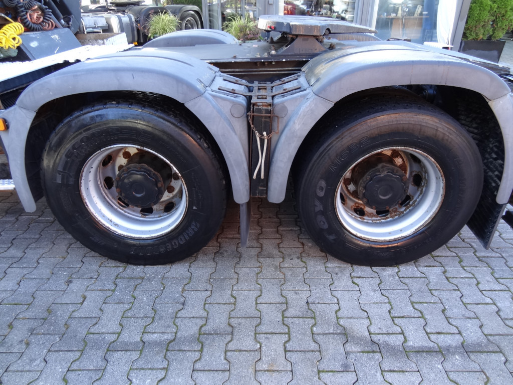 MAN TGX 33.480 6X4 Kran MKG 381 bis 20 Meter - Влекач: снимка 3 MAN TGX 33.480 6X4 Kran MKG 381 bis 20 Meter - Влекач: снимка 3