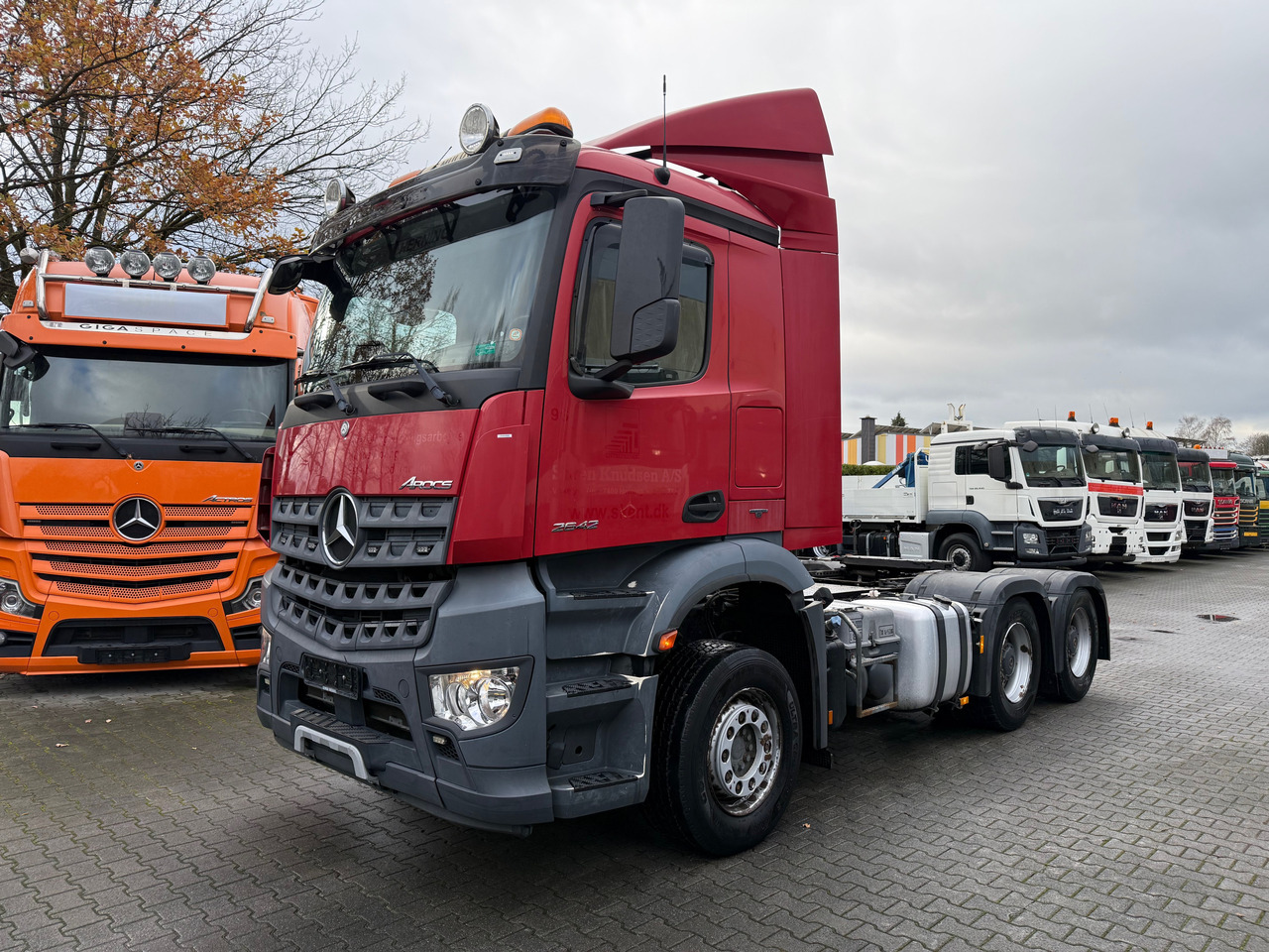 Mercedes-Benz Arocs 2642 LS 6X4 - Влекач: снимка 1 Mercedes-Benz Arocs 2642 LS 6X4 - Влекач: снимка 1