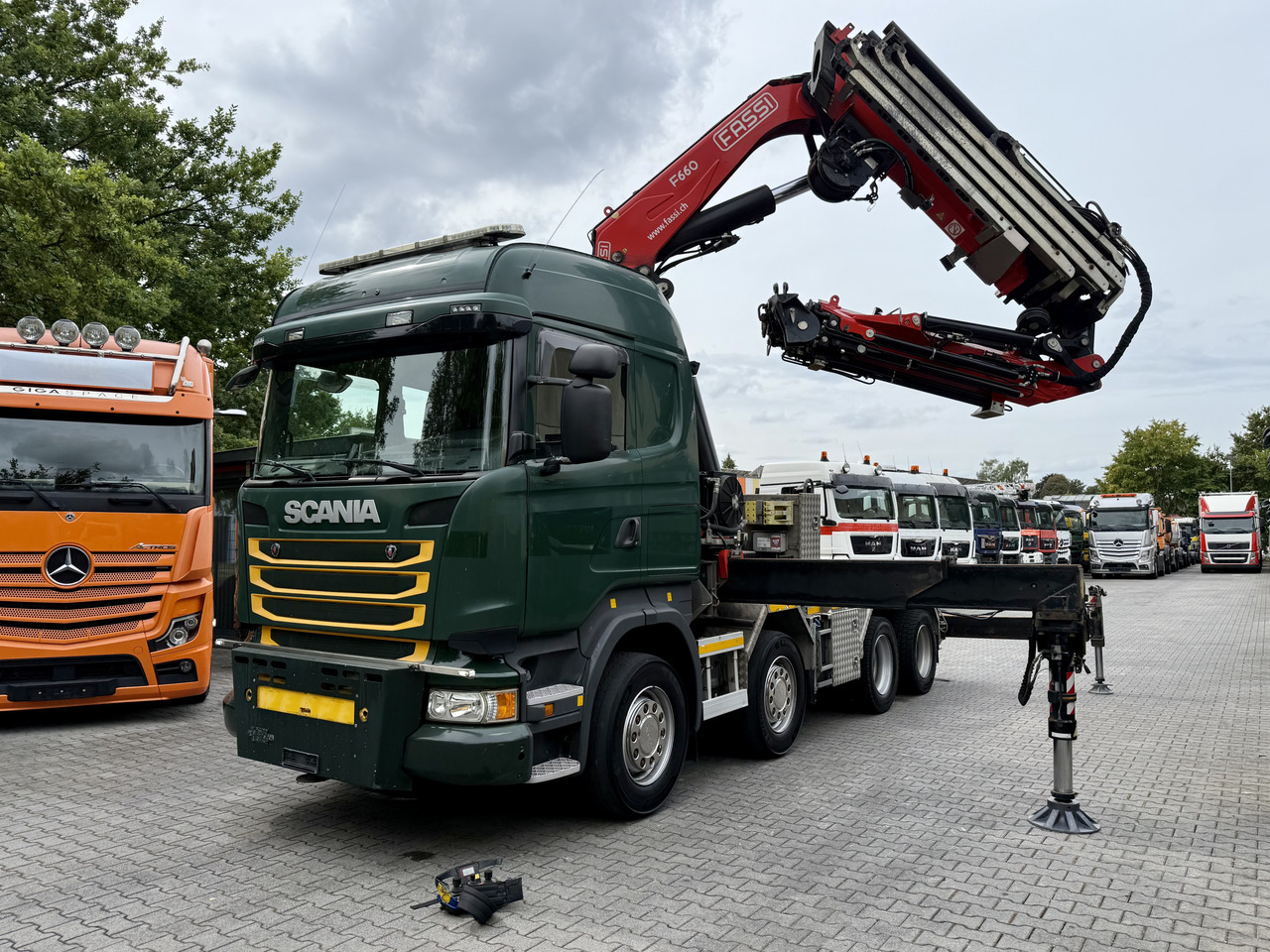 Scania R450 8X4 Kran Fassi F660 bis 34 Meter - Влекач: снимка 1 Scania R450 8X4 Kran Fassi F660 bis 34 Meter - Влекач: снимка 1