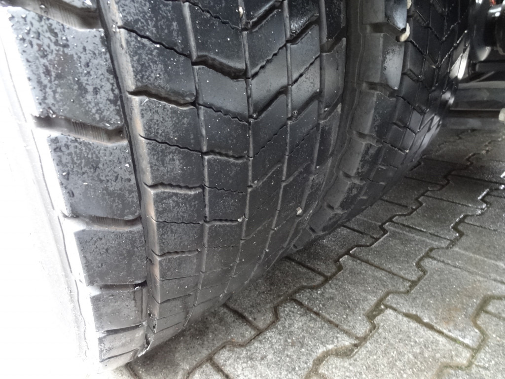 Volvo FL 280.18 mit Kran HMF 910 K3 - Бордови камион, Камион с кран: снимка 2 Volvo FL 280.18 mit Kran HMF 910 K3 - Бордови камион, Камион с кран: снимка 2