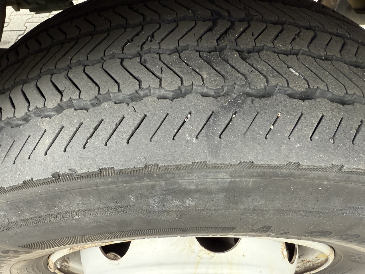 Volvo FL250.16 HMF 875 K3 - Бордови камион, Камион с кран: снимка 3 Volvo FL250.16 HMF 875 K3 - Бордови камион, Камион с кран: снимка 3