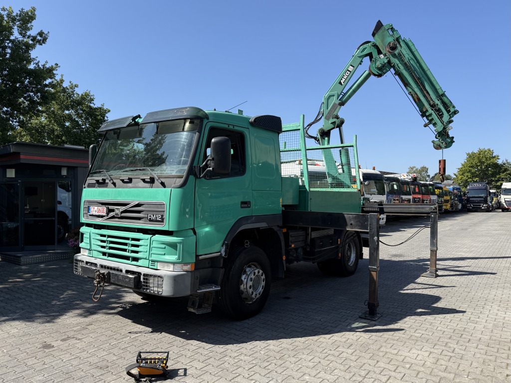 Volvo FM12 420 4X4 Kran MKG 300 bis 24 Meter - Камион с кран: снимка 1 Volvo FM12 420 4X4 Kran MKG 300 bis 24 Meter - Камион с кран: снимка 1