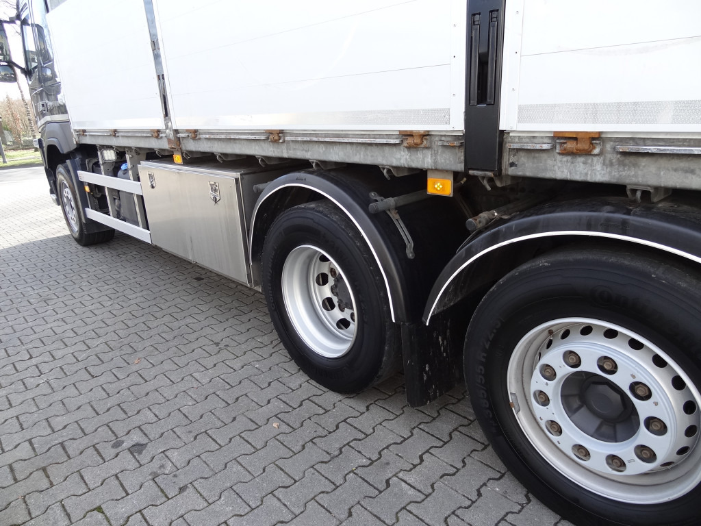 Volvo FM370 6X2*4 Kennis K14 Kran - Бордови камион, Камион с кран: снимка 3 Volvo FM370 6X2*4 Kennis K14 Kran - Бордови камион, Камион с кран: снимка 3