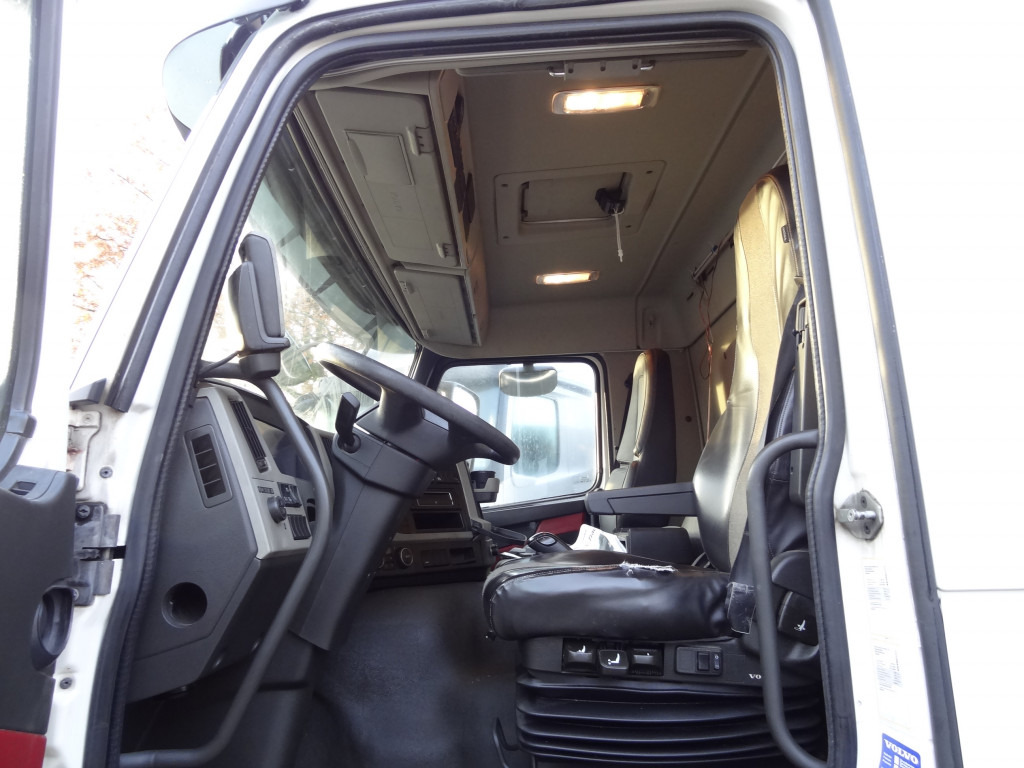 Volvo FM420 4X4 X-Track - Шаси кабина: снимка 4 Volvo FM420 4X4 X-Track - Шаси кабина: снимка 4