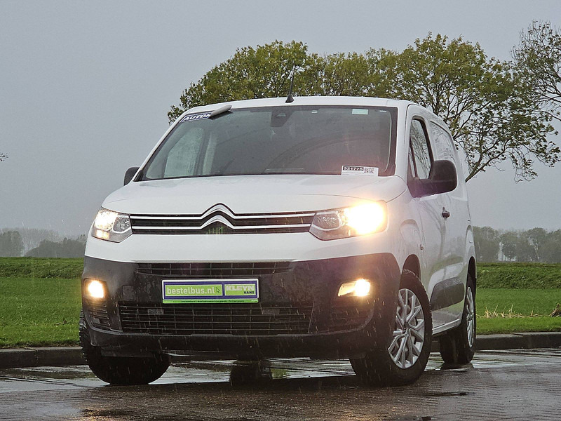 Citroën Berlingo 1.2 L1 Benzine Automaat! - Лекотоварен автомобил фургон: снимка 1 Citroën Berlingo 1.2 L1 Benzine Automaat! - Лекотоварен автомобил фургон: снимка 1