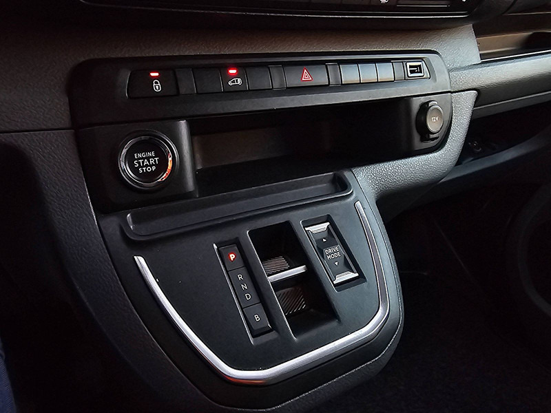 Лизинг на Citroën ë-Jumpy  75kWh L2 3-Zits ECC! Citroën ë-Jumpy  75kWh L2 3-Zits ECC!: снимка 11