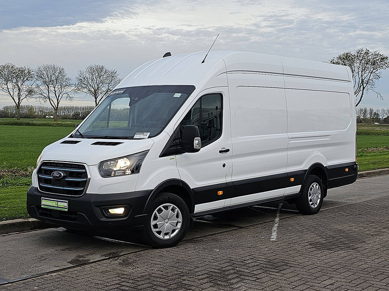 Ford E-Transit L4H3 Maxi 68kWh AC! - Товарен бус, Електрически бус: снимка 2 Ford E-Transit L4H3 Maxi 68kWh AC! - Товарен бус, Електрически бус: снимка 2