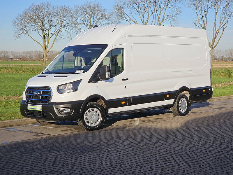 Ford E-Transit L4H3 Maxi 89 kWh - Товарен бус, Електрически бус: снимка 2 Ford E-Transit L4H3 Maxi 89 kWh - Товарен бус, Електрически бус: снимка 2