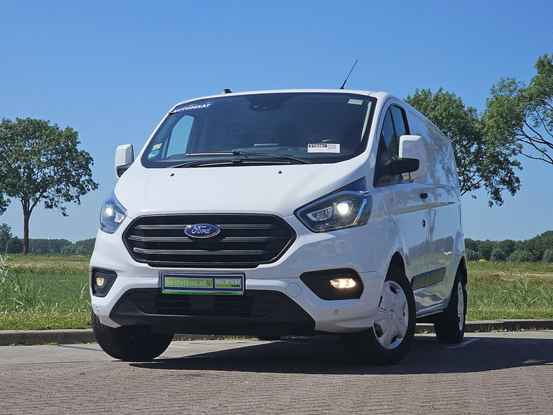 Ford Transit Custom 2.0 L2H1 Navi Airco - Малък ван: снимка 1 Ford Transit Custom 2.0 L2H1 Navi Airco - Малък ван: снимка 1