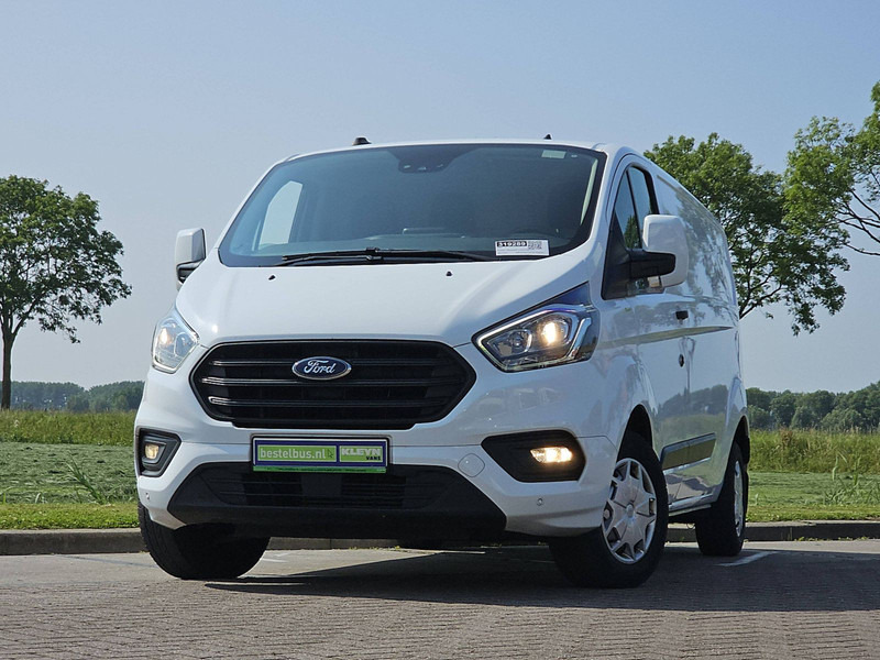 Ford Transit Custom 2.0 L2H1 Navi Euro6 AC! - Малък ван: снимка 1 Ford Transit Custom 2.0 L2H1 Navi Euro6 AC! - Малък ван: снимка 1