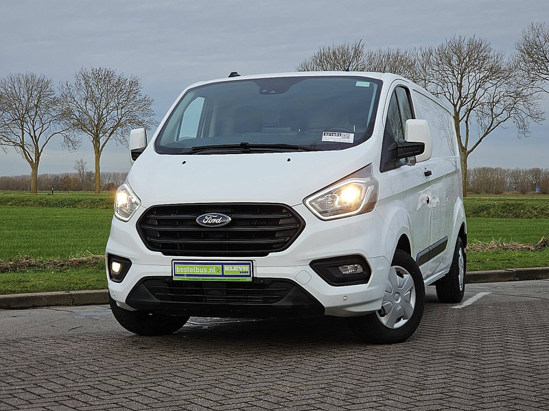 Ford Transit Custom 2.0 L2H1 Navi Euro6 - Малък ван: снимка 1 Ford Transit Custom 2.0 L2H1 Navi Euro6 - Малък ван: снимка 1