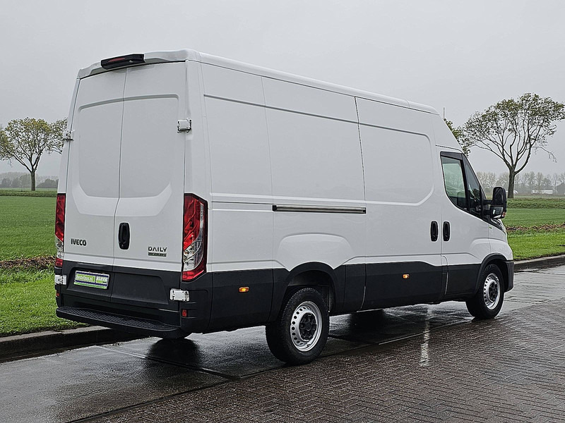 Iveco Daily 35 S 3.0ltr ac aut. EURO6 - Товарен бус: снимка 3 Iveco Daily 35 S 3.0ltr ac aut. EURO6 - Товарен бус: снимка 3