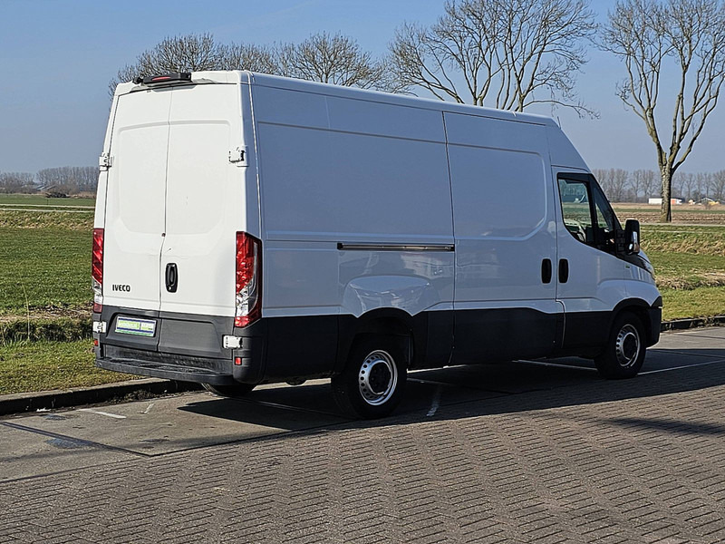 Iveco Daily 35S14 L2H2 Automaat Euro6! - Товарен бус: снимка 3 Iveco Daily 35S14 L2H2 Automaat Euro6! - Товарен бус: снимка 3